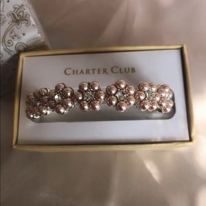 Pear flower bracelet